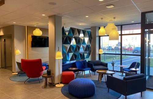 Epron Hotel | 24 m² Hotel ∙ 3 guests