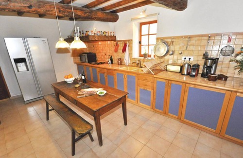 Murviel-les-Beziers House | 240 m² House ∙ 5 bedrooms ∙ 12 guests