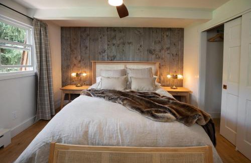 Vail House | 2456 Chamonix B2