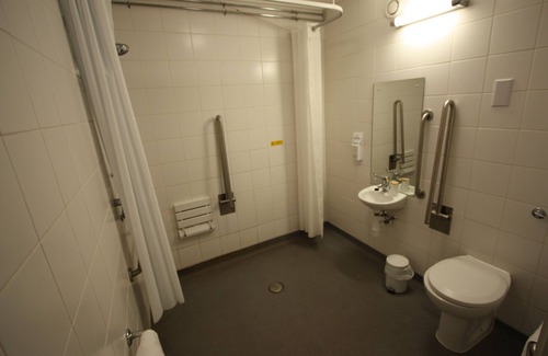 Oldham Hotel | 247 Hotel