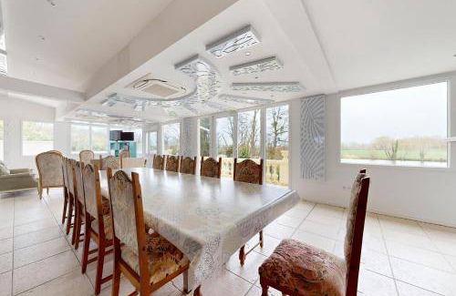 Villeperrot Bed & Breakfast | 25 m² Bed and breakfast ∙ 4 guests