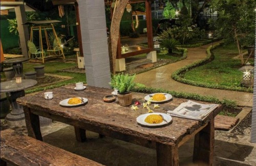 Probolinggo Bed & Breakfast | 25 m² Bed and breakfast ∙ 3 guests