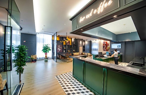 Yufeng District Hotel | 25 m² Hotel ∙ 4 guests