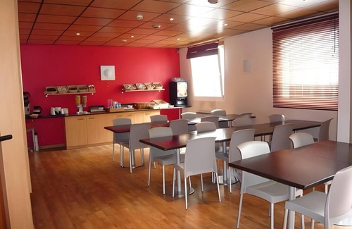 Poincare Apartment | 25 m² Serviced apartment ∙ 127 guests