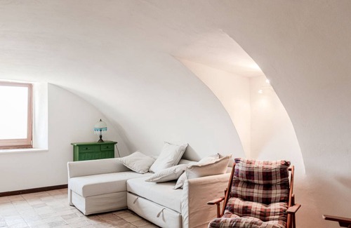 Navelli Apartment | 250 m² Apartment ∙ 3 bedrooms ∙ 6 guests