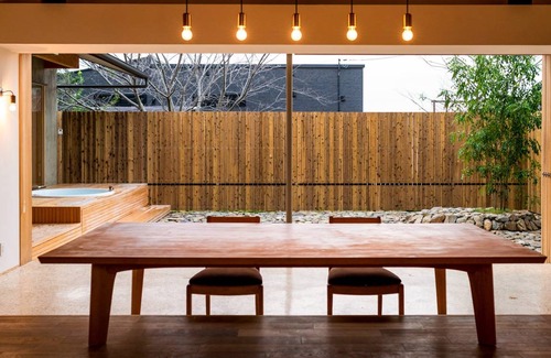Onomichi House | 250 m² Bungalow ∙ 2 bedrooms ∙ 10 guests
