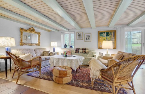 Praesto House | 250 m² Farmhouse ∙ 3 bedrooms ∙ 6 guests