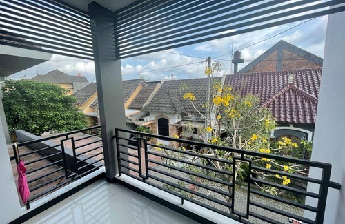 Sleman House | 250 m² House ∙ 4 bedrooms ∙ 10 guests