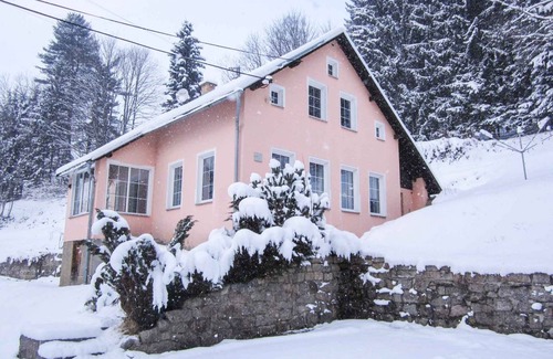 Desna House | 250 m² House ∙ 7 bedrooms ∙ 18 guests