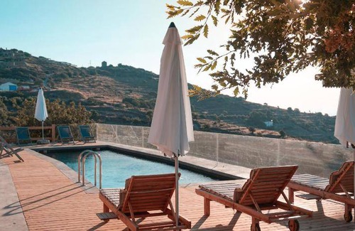 Ioulida Apartment | 250 m² Serviced apartment ∙ 3 bedrooms ∙ 127 guests