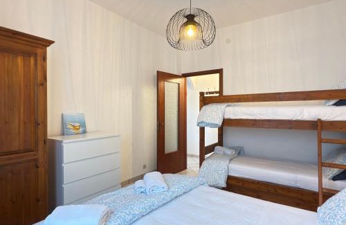 Marina di Andora Apartment | 250 mt dal mare - Relax con Ampio Terrazzo