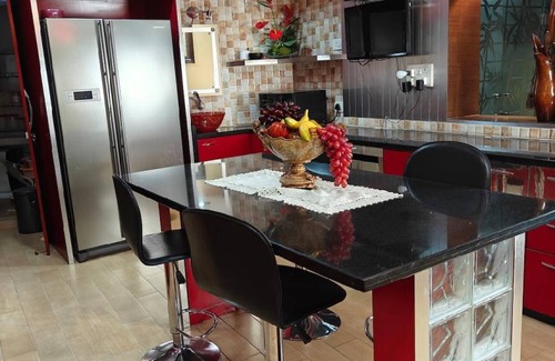 Himayatnagar House | 2500 m² House ∙ 4 bedrooms ∙ 12 guests