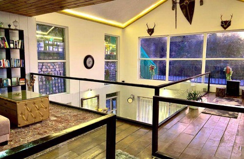 Mussoorie Villa | 2508 m² Villa ∙ 4 bedrooms ∙ 14 guests