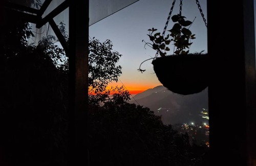 Mussoorie Villa | 2508 m² Villa ∙ 4 bedrooms ∙ 14 guests