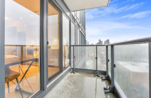 Fort York Apartment | 251 Jarvis st -Steps to Eaton Centre - Monthly Stays Only
