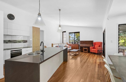 Peregian Beach House | 252 David Low Way, Peregian Beach