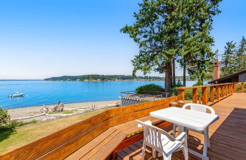 Tulalip House | 256 m² House ∙ 4 bedrooms ∙ 8 guests