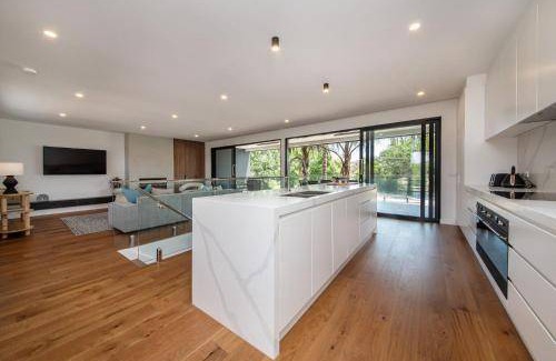 Sandringham House | 265 m² House ∙ 3 bedrooms ∙ 6 guests