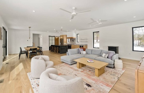 Afton House | 269 m² House ∙ 4 bedrooms ∙ 11 guests