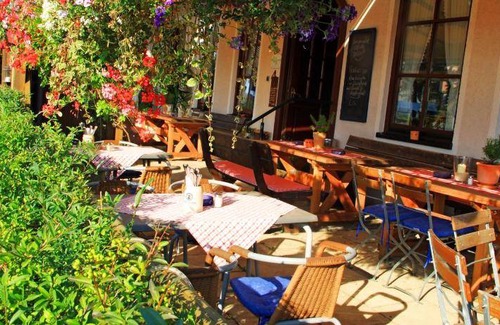 Langenbruck Bed & Breakfast | 28 m² Bed and breakfast ∙ 2 bedrooms ∙ 4 guests