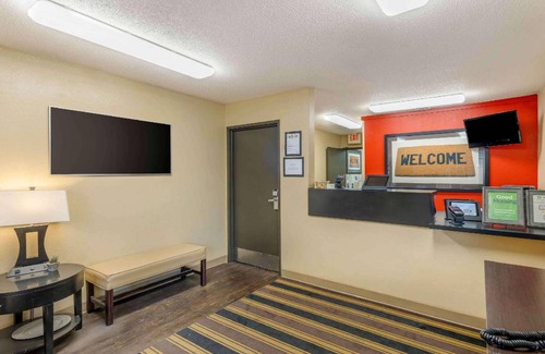 Maryland Heights Hotel | 28 m² Hotel ∙ 10 guests
