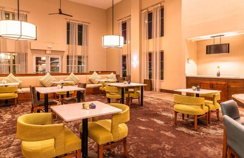 Pleasant Hill Hotel | 28 m² Hotel ∙ 127 guests