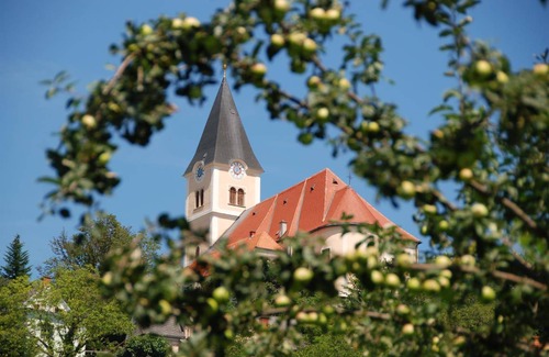 Deutsch Goritz Hotel | 28 m² Hotel ∙ 2 guests