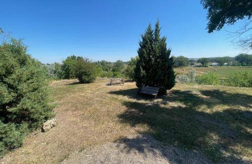 Glendive Hotel | 28 m² Motel ∙ 4 guests
