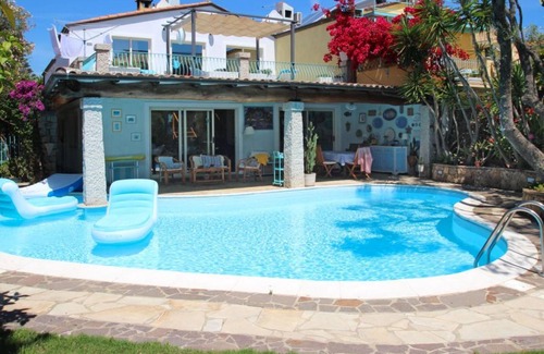 Torre di Bari House | 280 m² House ∙ 4 bedrooms ∙ 8 guests
