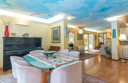 Torre di Bari House | 280 m² House ∙ 4 bedrooms ∙ 8 guests