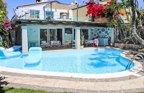 Torre di Bari Villa | 280 m² Villa ∙ 4 bedrooms ∙ 8 guests