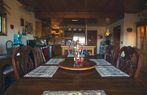 Julian Cabin | 288 m² Lodge ∙ 6 bedrooms ∙ 127 guests
