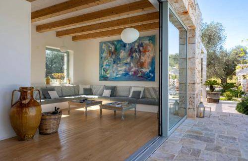 Ostuni Resort | 289 m² Resort ∙ 7 bedrooms ∙ 20 guests