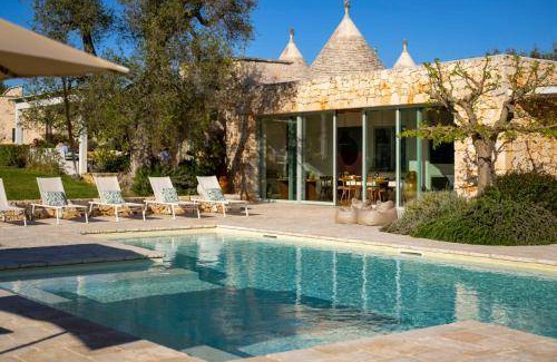 Ostuni Resort | 289 m² Resort ∙ 7 bedrooms ∙ 20 guests