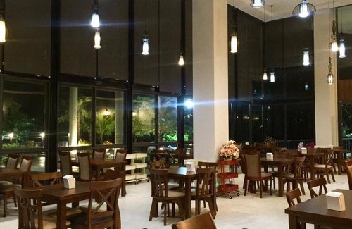 Nakhon Pathom Hotel | 29 m² Hotel ∙ 2 guests