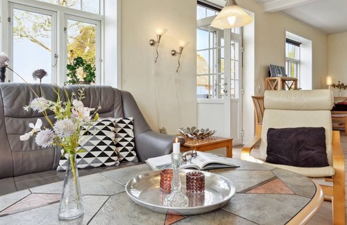 Ballum House | 293 m² House ∙ 5 bedrooms ∙ 12 guests