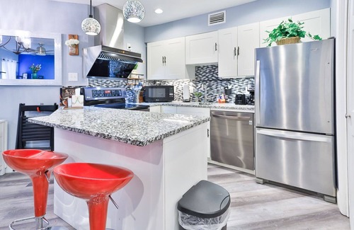 West Arlington Condo | 2Bd/2Ba condo 2mi to AT&T Stadium, 6Flags, TX Rangers