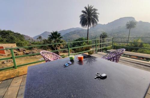 Mount Abu Villa | 2BHK Cliff Side Villa