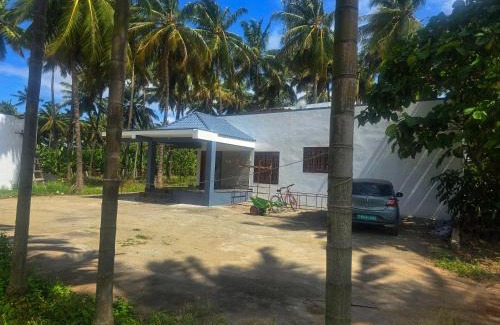 Karunya Nagar Villa | 2BHK Cozy Homestay Near Isha , Chinmaya & Karunya University By Shivalaya