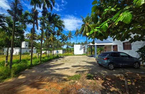 Karunya Nagar Villa | 2BHK Cozy Homestay Near Isha , Chinmaya & Karunya University By Shivalaya