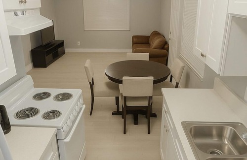 Spring Valley Apartment | 2BR/2BA Downtown Vegas Gem – 2 Min Walk to Fremont!