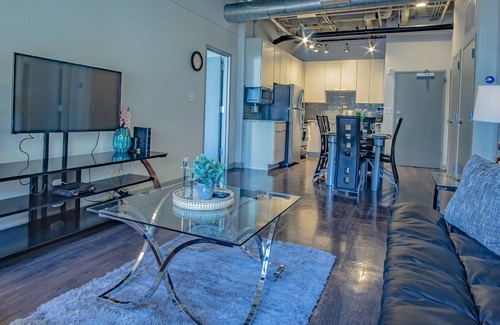 SoNo Apartment | 2BR Fully Furnished Apartment - Great location in Midtown by RedAwning