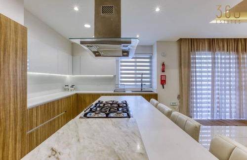 Mosta Apartment | 2BR Home in Mosta with Terrace & Vineyards View!
