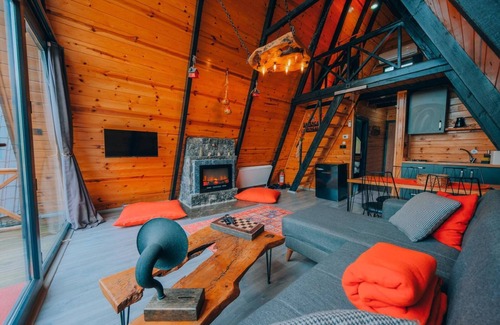 Sapanca House | 3+1 Heated Pool-Jacuzzi-Fireplace-Sheltered Bungalow for 8 People