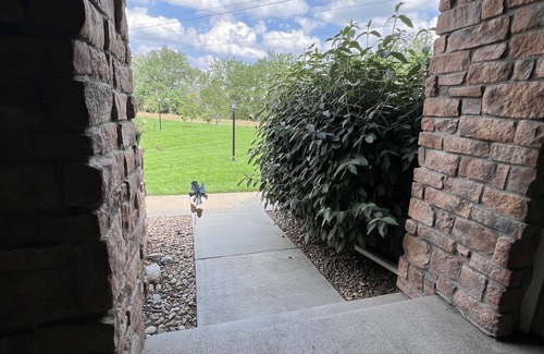 Columbine Valley House | 3/2 Townhome right off walking trail/1 mile downtown Littleton