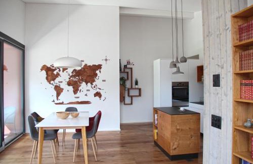 Disentis Apartment | 3,5 Zimmer Dachwohnung: Modern, komfortabel, zentral, mit Bergsicht