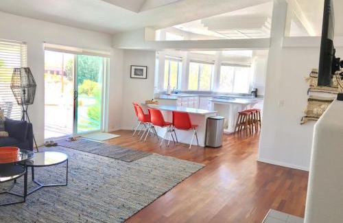 Lone Pine House | 3 B 2 BA home in a Serene, quiet cul de sac