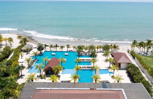 Cocle Condo | 3 Bdr + 3.5 bthr Apt lake view 🌅& Beach Club Access 🏖️🩴