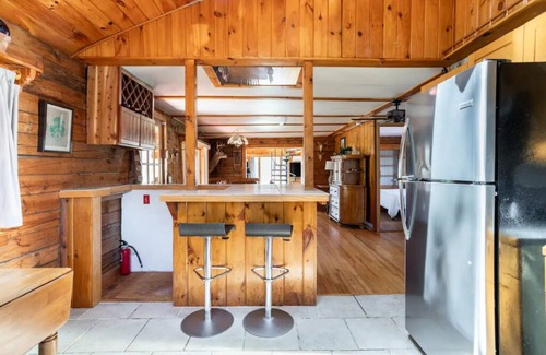 Cornwallville Cabin | 3-bdrm Huxley Farmhouse. Formerly Armstrong Farm. Great for skiing and hiking.