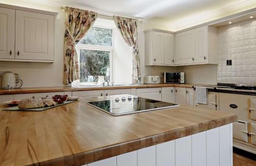 Biggar House | 3 Bed in Biggar 82924